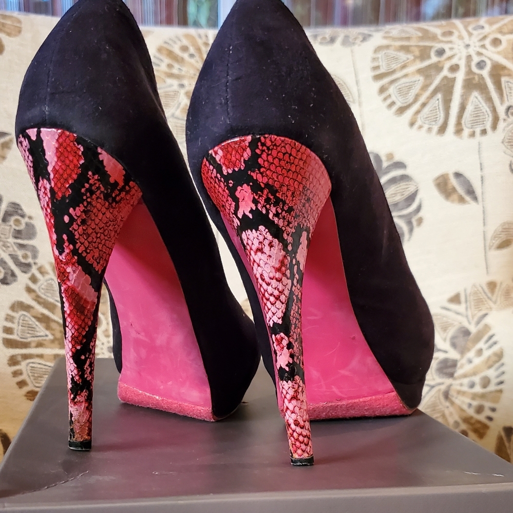 High Heel Shoes 7.5